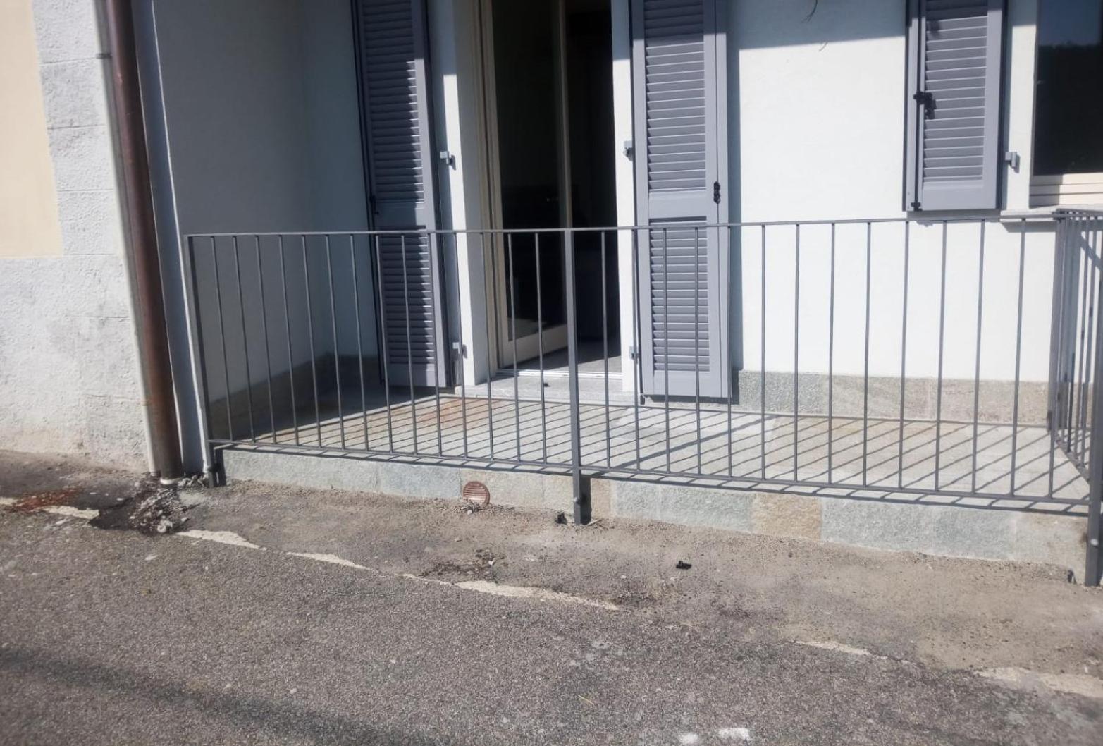 Appartamenti I Fiori Del Lago Laveno Exterior foto
