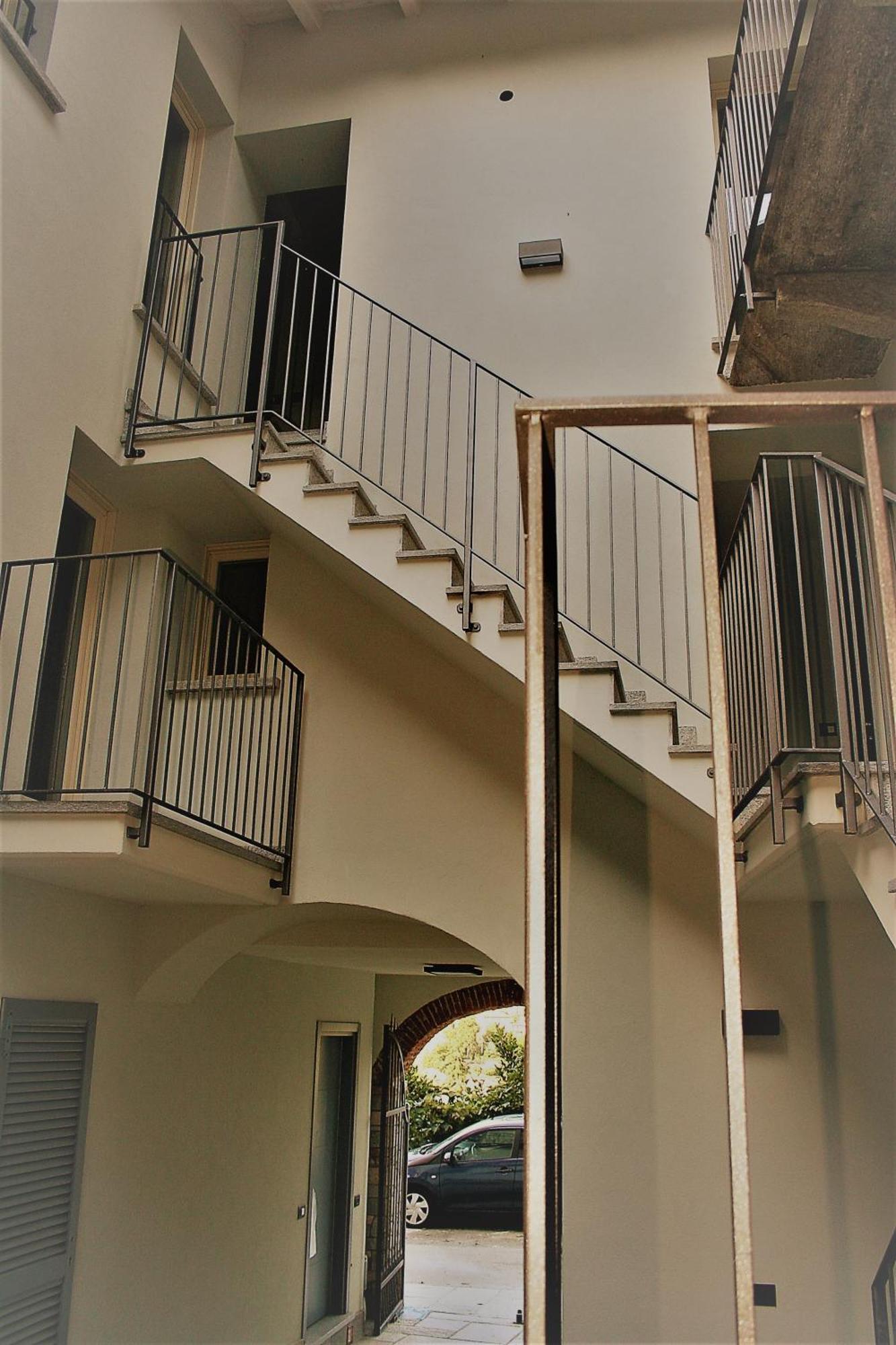 Appartamenti I Fiori Del Lago Laveno Exterior foto
